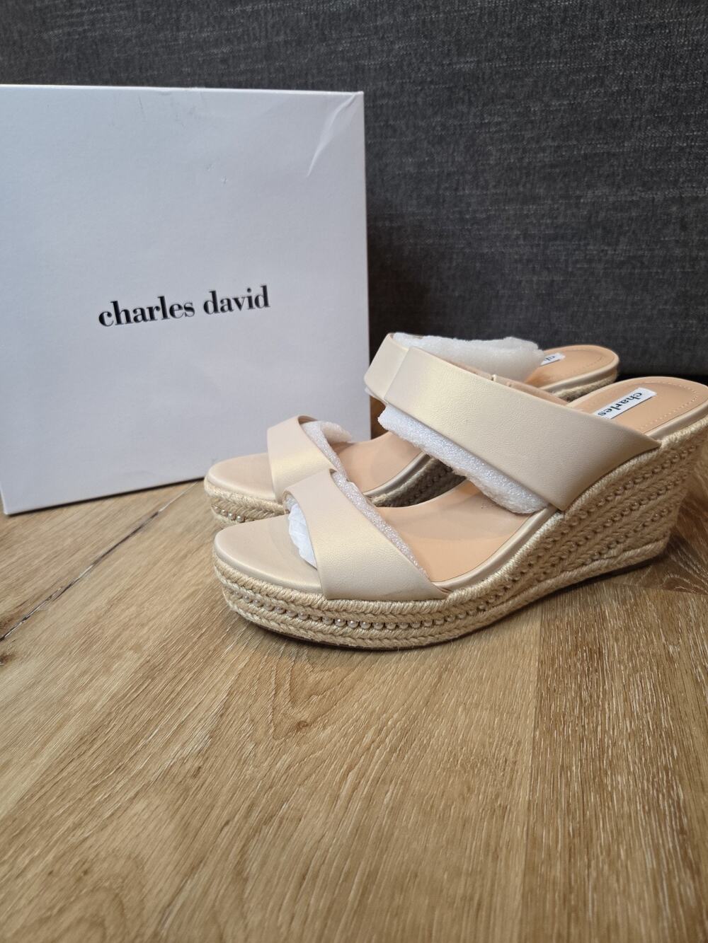 Charles David Jae Womens 11 M Soft Gold Espadrille Platform Wedge Sandals NIB
